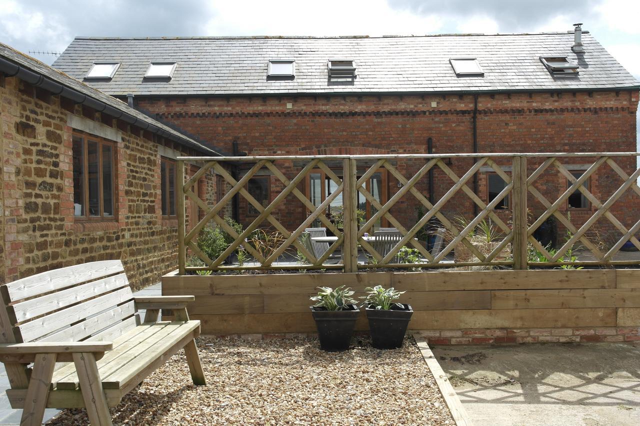Handley Barn Silverstone Exterior foto